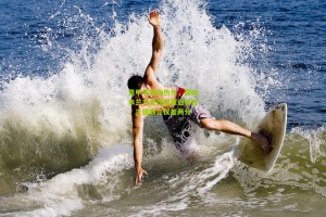 意甲争冠白热化，国际米兰力克劲敌重返榜首，三强鼎立仅差两分